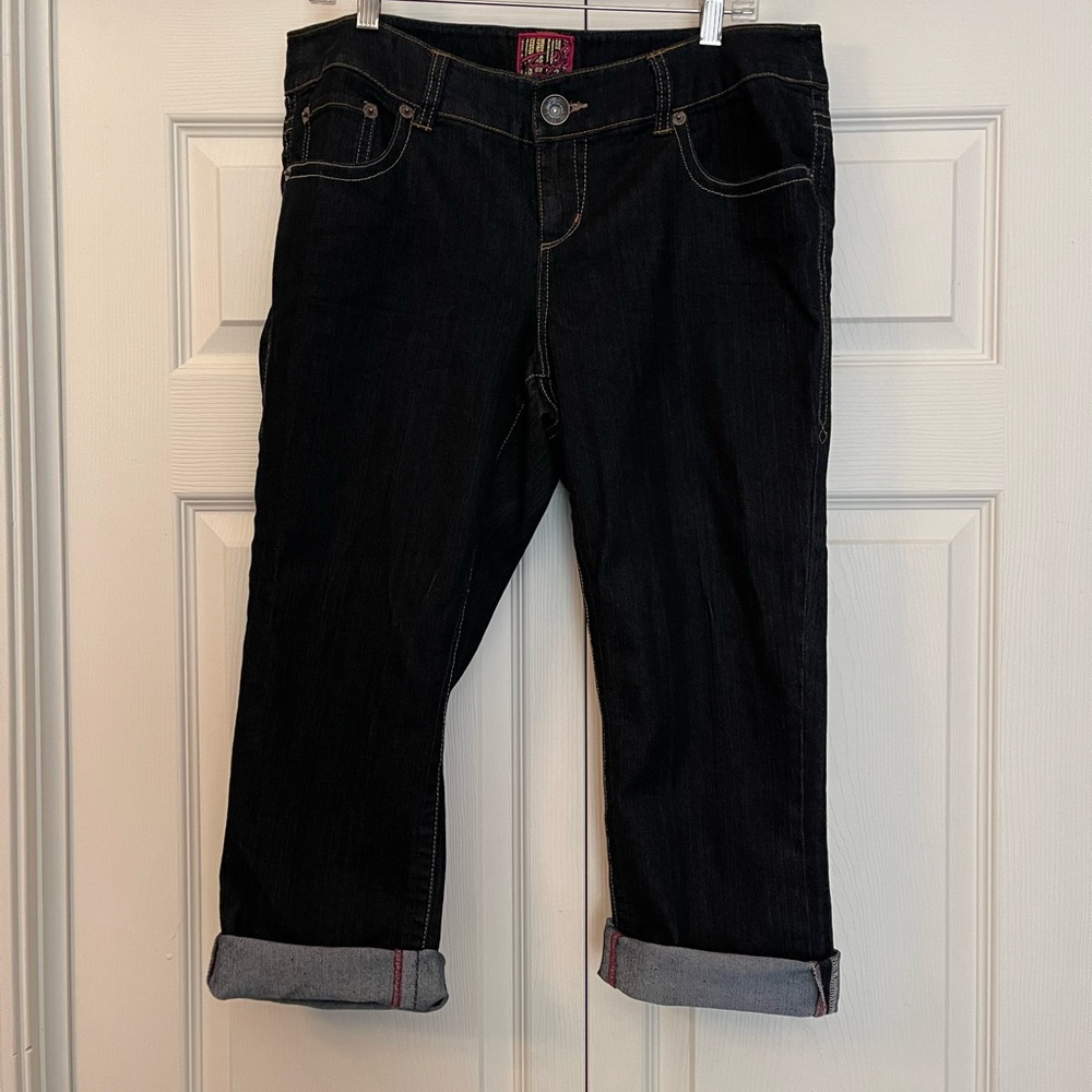 Torrid Crop Jean
